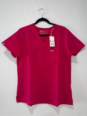 Figs V-Neck Scrub Top in Catarina